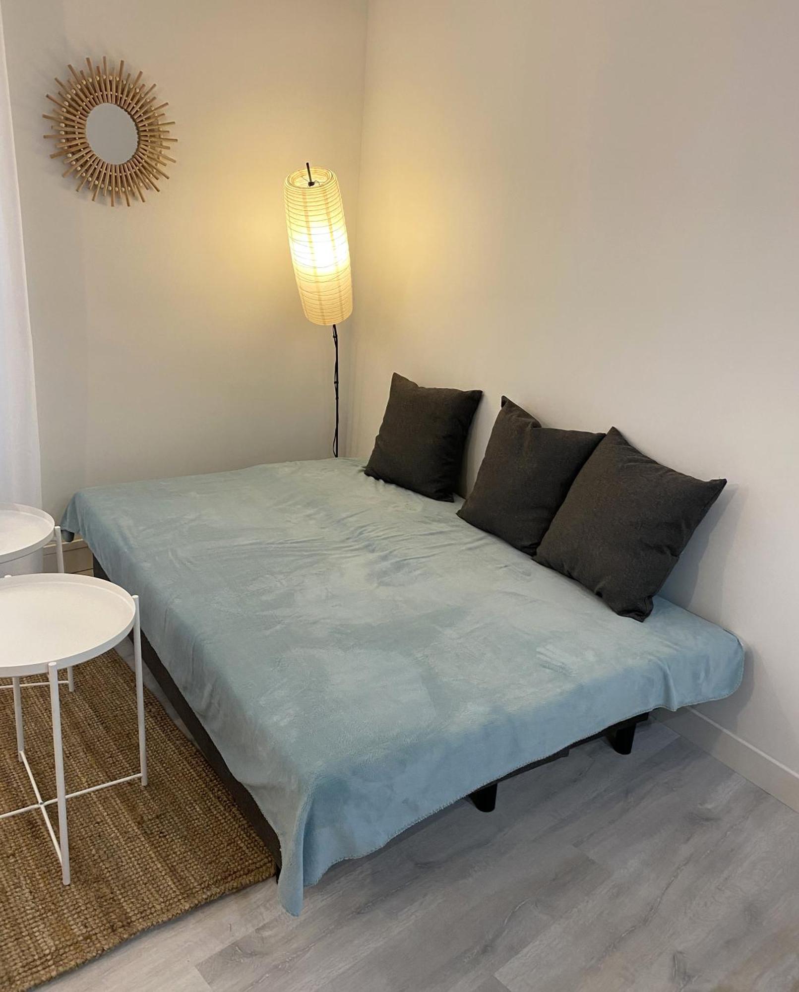 Chez Hugo Confortable Clim, Wifi, Parking, Centre Ville, Commerces, Port, Plages A Pieds Apartment *